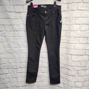 NWT OLD NAVY FLIRT SKINNY 2 SHORT BLACK DENIM STRETCH POCKET JEANS